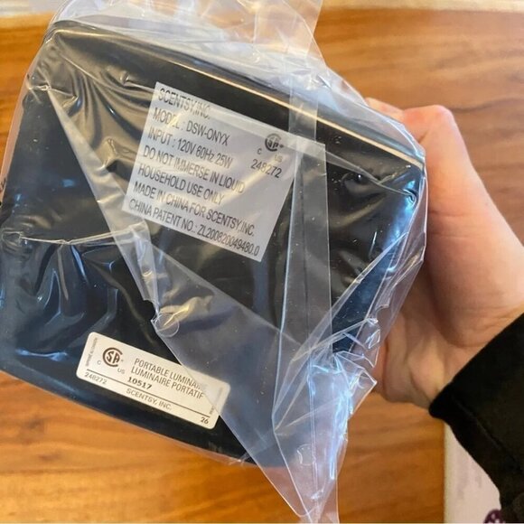 Scentsy Warmer Onyx Full Size Scent Warmer 6in - Picture 12 of 13